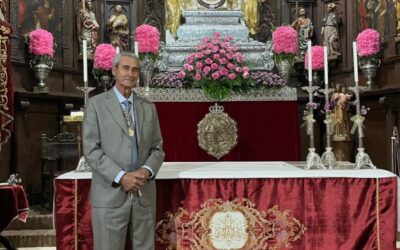 PINCELES, BROCHAS, ESTADALES Y MEDALLONES (Gentes de Santisteban)