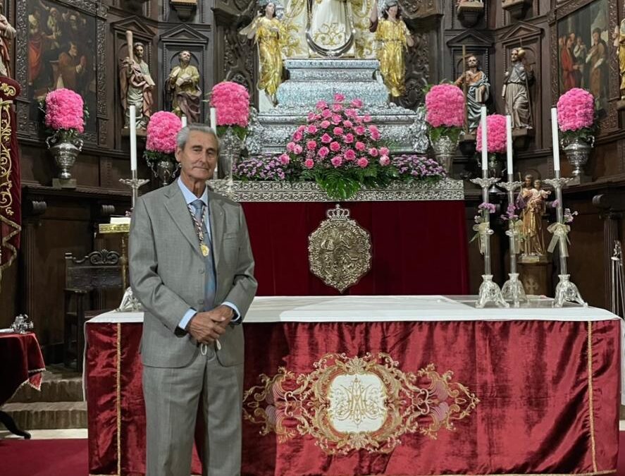 PINCELES, BROCHAS, ESTADALES Y MEDALLONES (Gentes de Santisteban)